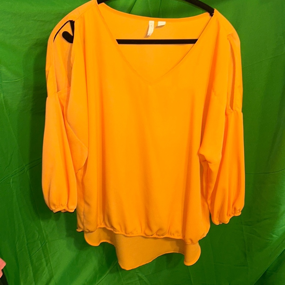 Cato Orange, Vneck,‎ 3/4 Cutout Slv, Front Cinched Waist, Hi-low P2P 25"